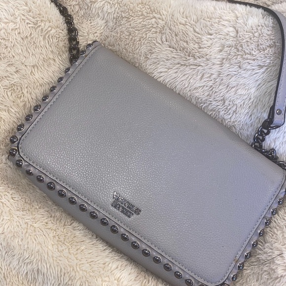 Victorias Secret silver clutch/crossbody - Picture 2 of 3